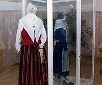DSC 9543 Brunskogs hembygdsdräkt o husmorsdräkt